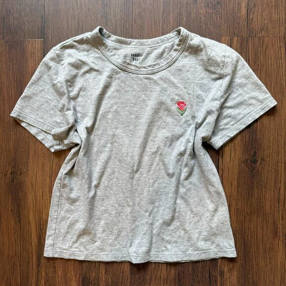 Aritzia Sunday Best Heather Gray Rose Embroidered T-Shirt Size M - Picture 1 of 6